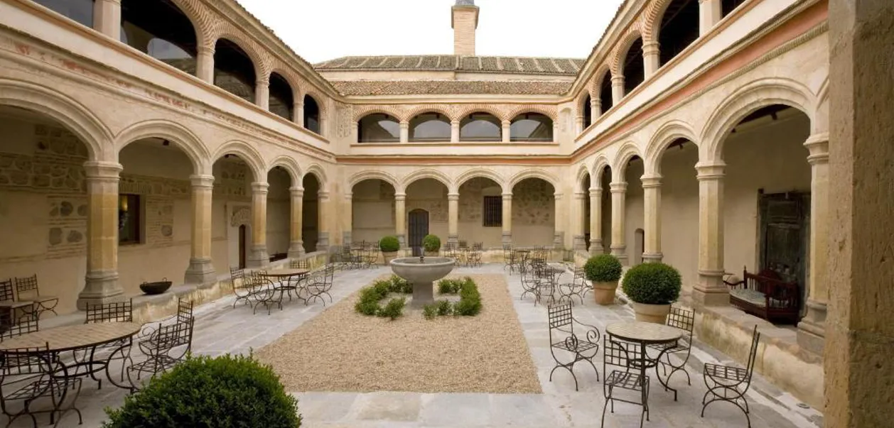 Hotel SAR San Antonio El Real