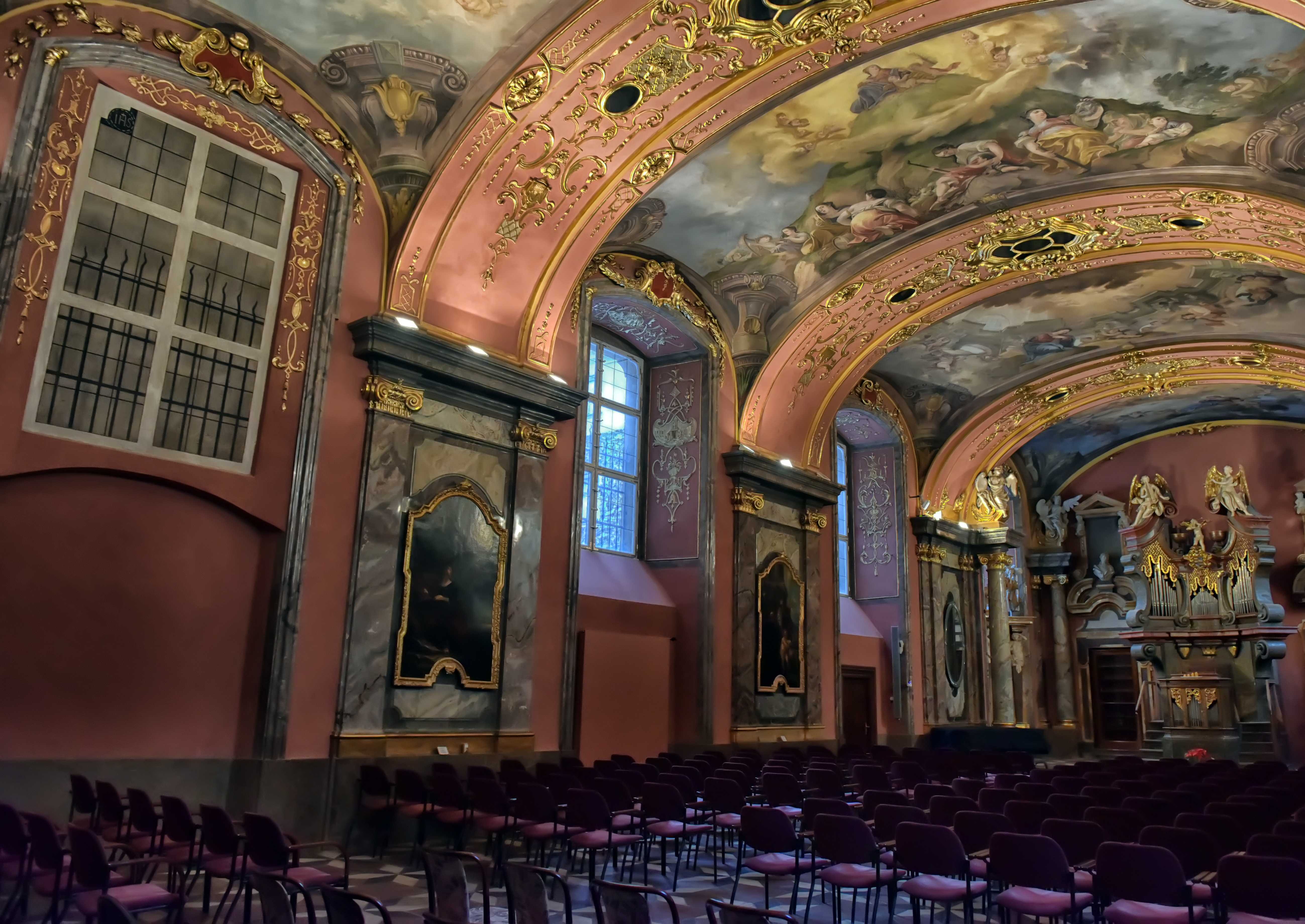 Mirror Chapel