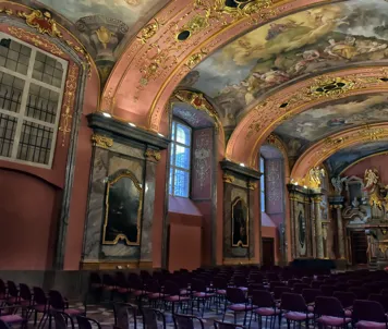 Mirror Chapel
