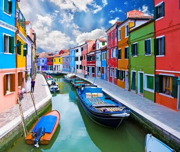 Fra øen Burano i den venezianske lagune