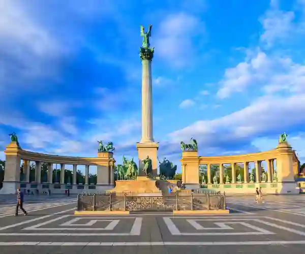 Heltepladsen, Budapest