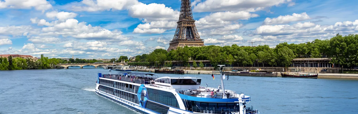 Viva Beyon på Seine i Paris
