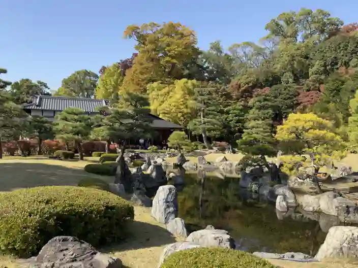 Hagen rundt Kinkaku-Ji