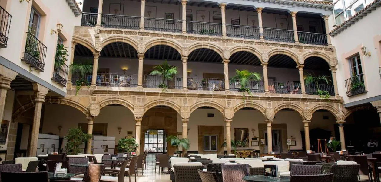 Hotel Palacio de los Velada