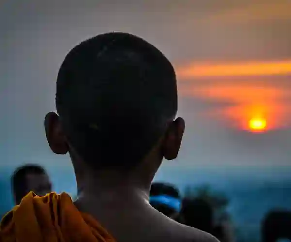 Buddhist-munk ved Angkor templerne