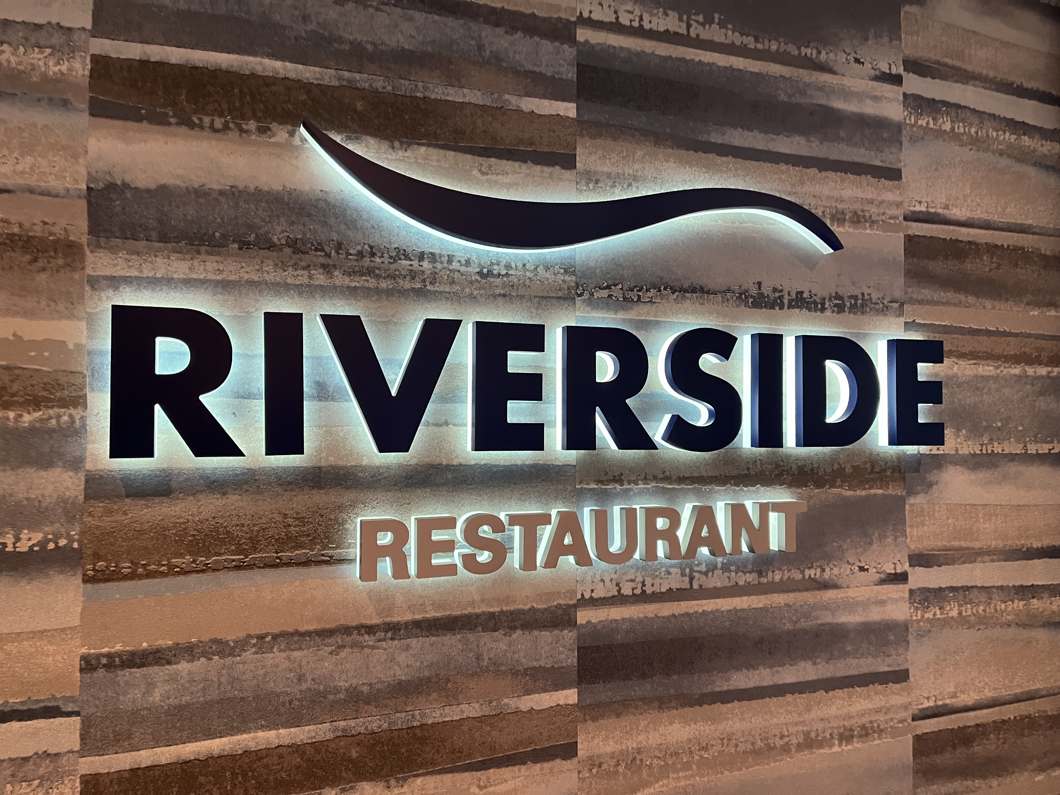 Restaurant Riverside