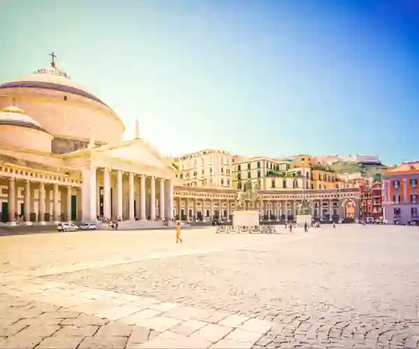 Piazza Plebiscito, Napoli