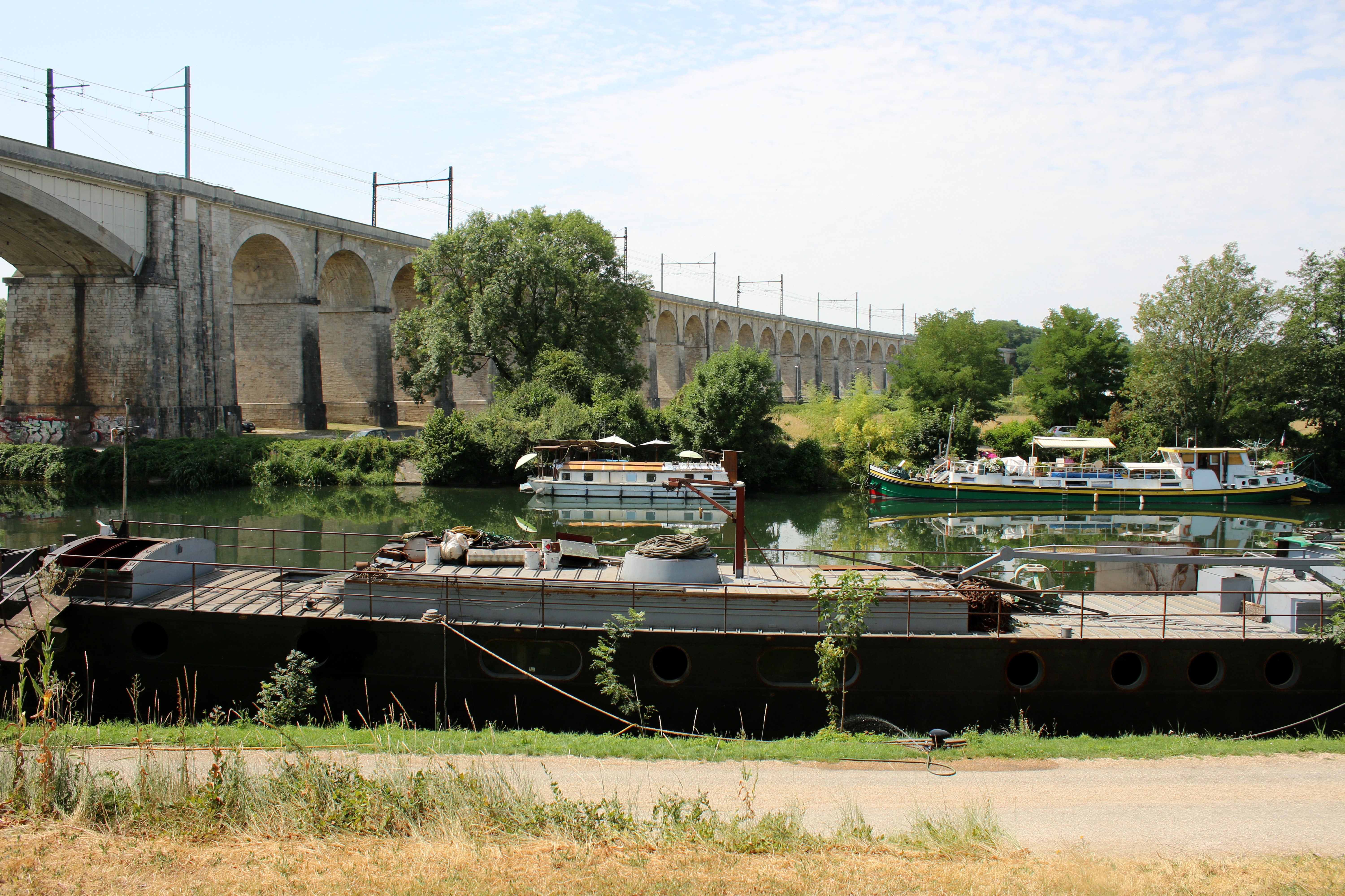 Akvedukt i Saint Mammès