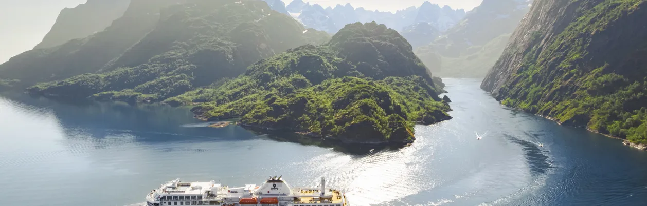 Havila Castor i Trollfjorden