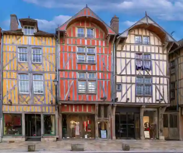 Troyes