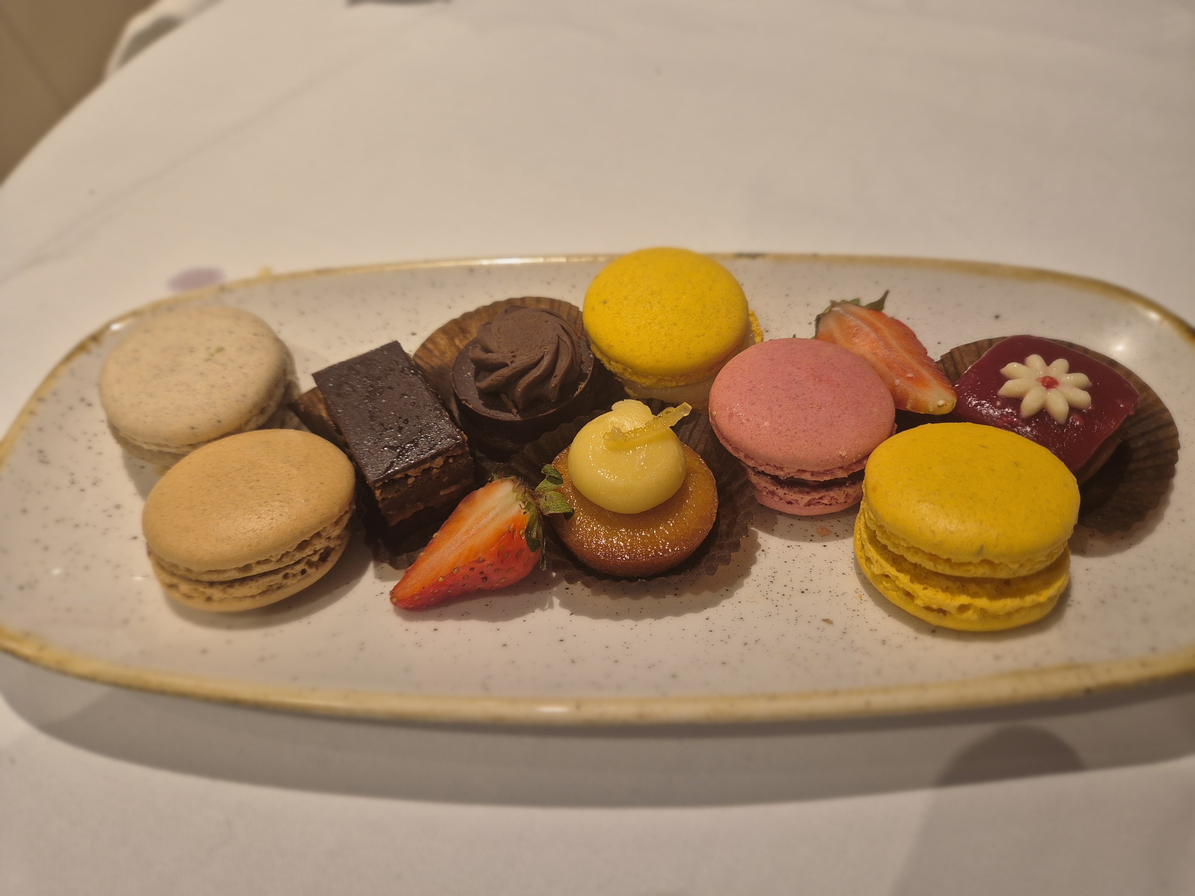 Franske makroner og Petit fours