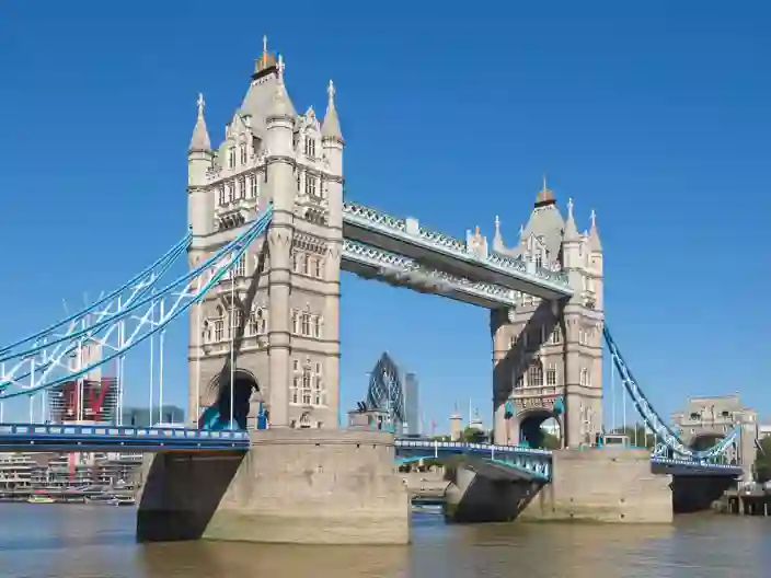 Tower Bridge