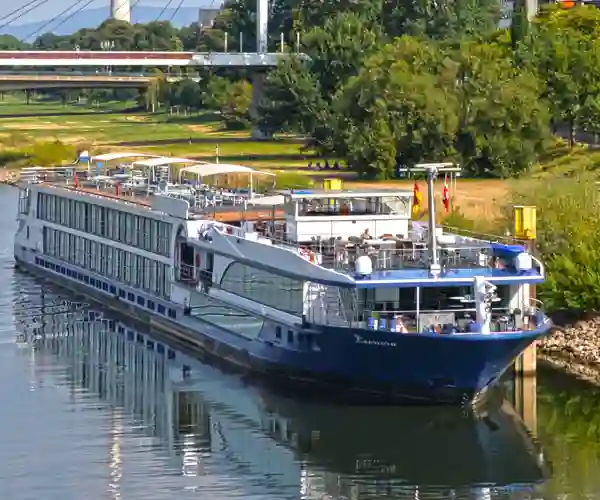 M/S Leonora