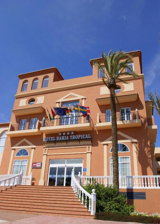 Hotel Bahía Tropical