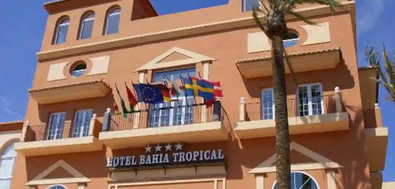 Hotel Bahía Tropical