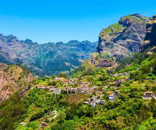 Eira Do Serrado, Nonnenes dal