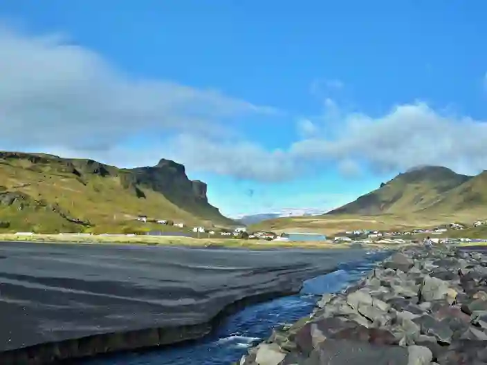 Panoramaudsigt over Vík