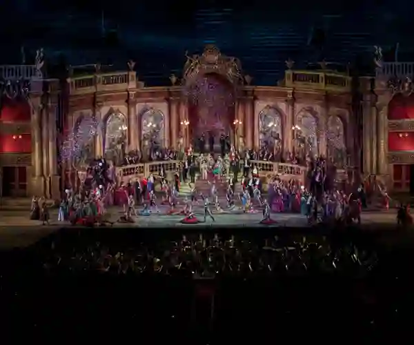 La Traviata i Arena di Verona