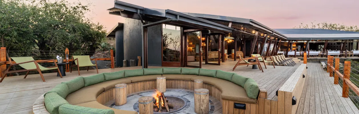 Rhino Ridge Safari Lodge