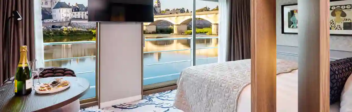 Suite Ruby deck