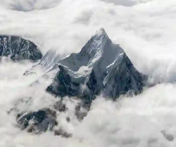 Namcha Barwa 7 782 moh