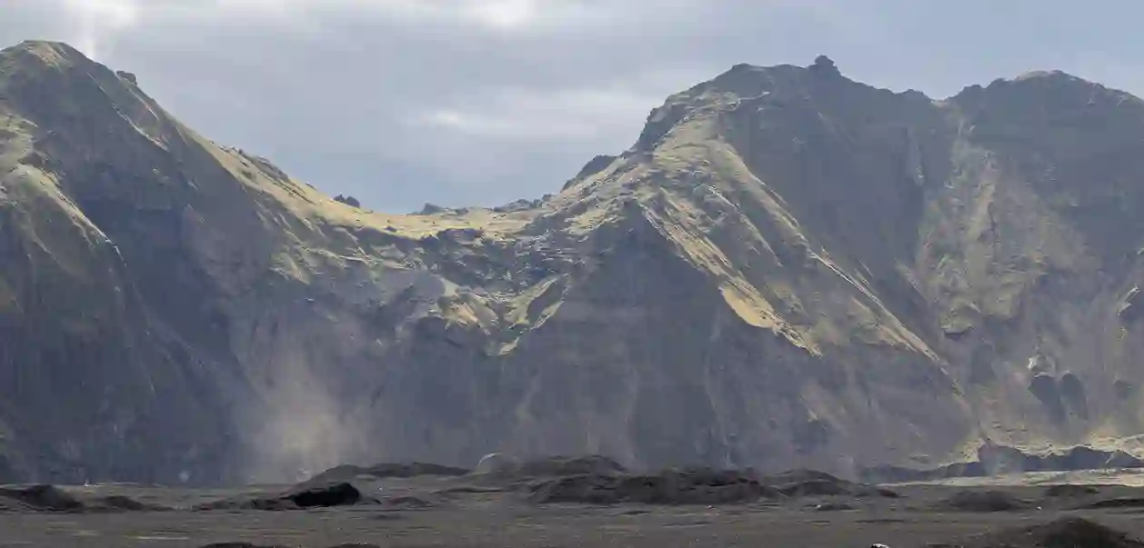 bjergkæde ved Katla-isgrotten