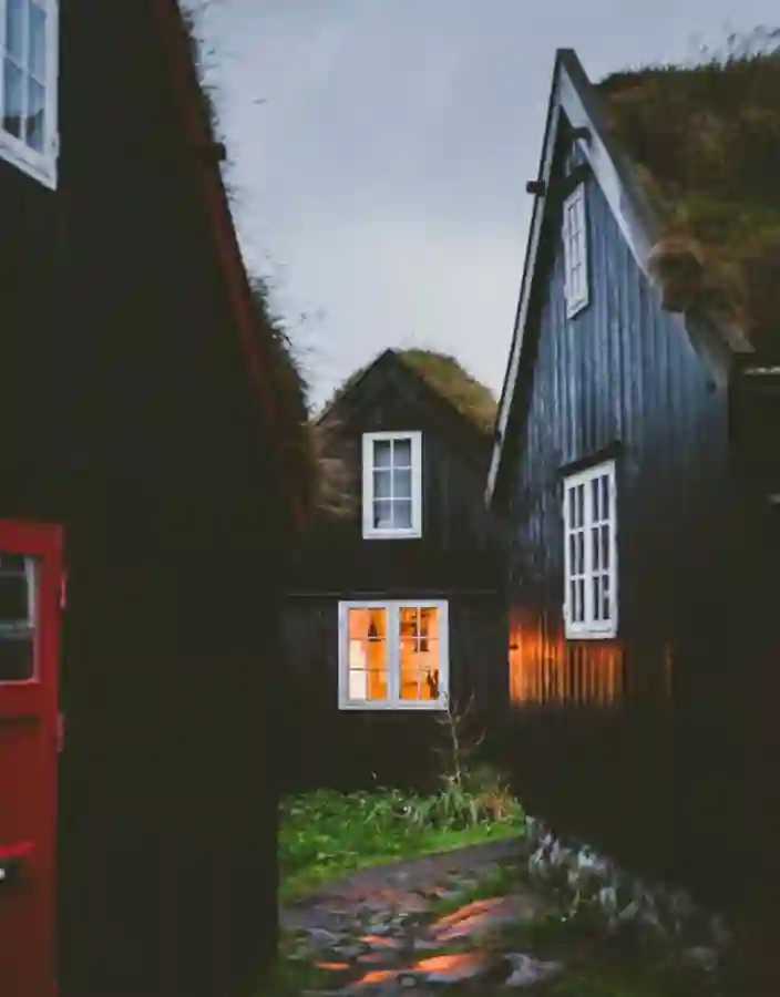 Hus med grästak i Torshavn