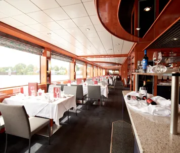M/S River Diamond