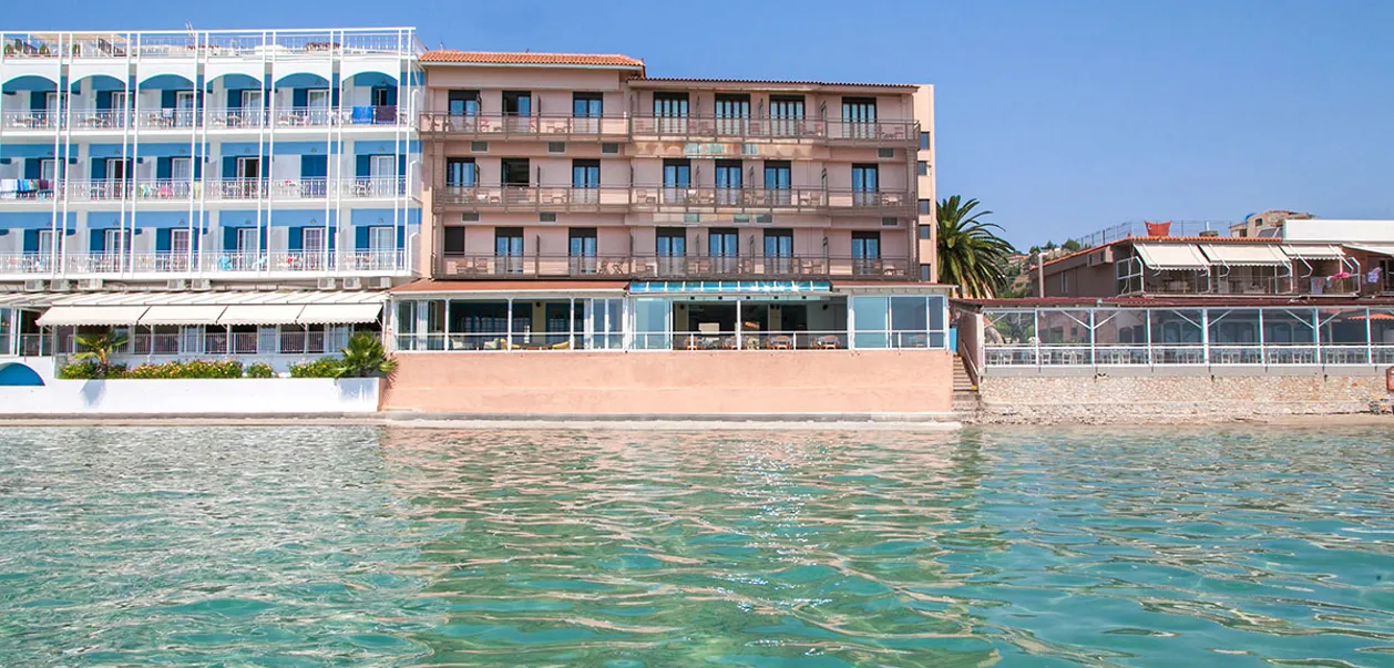 Hotel Flisvos