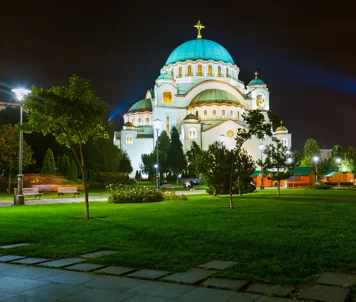 St. Sava katedralen i Beograd
