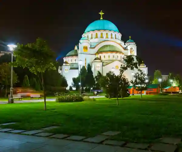 St. Sava katedralen i Beograd