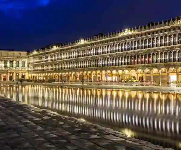 Markusplassen i Venezia