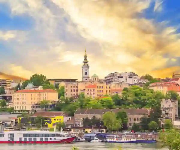 Skibe i byen Beograd