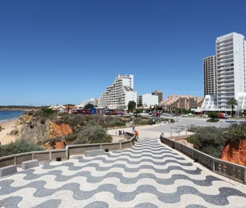 Strandpromenaden i Portimao