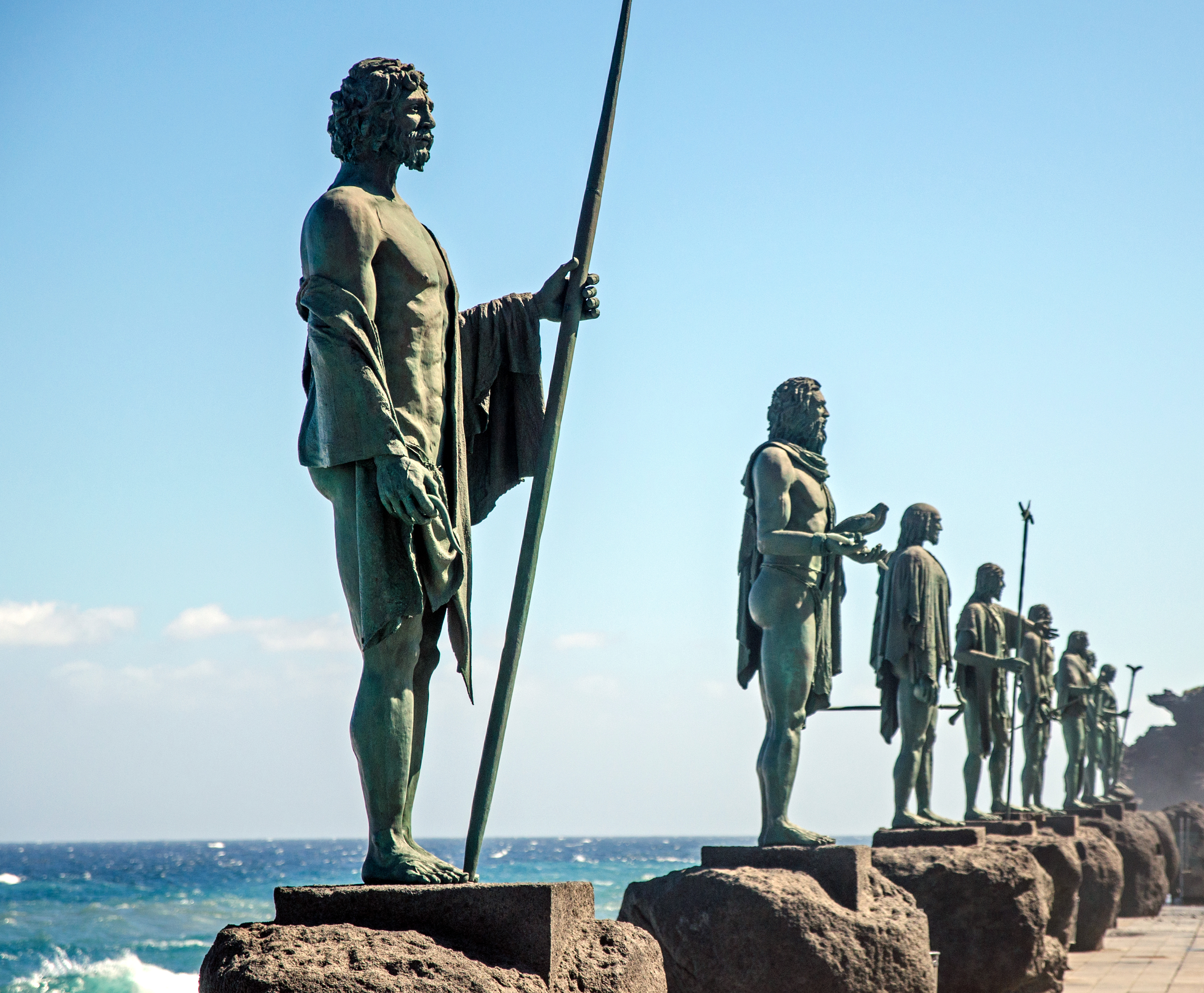 Statuer af Guanchernes 9 konger i Candelaria, Tenerife
