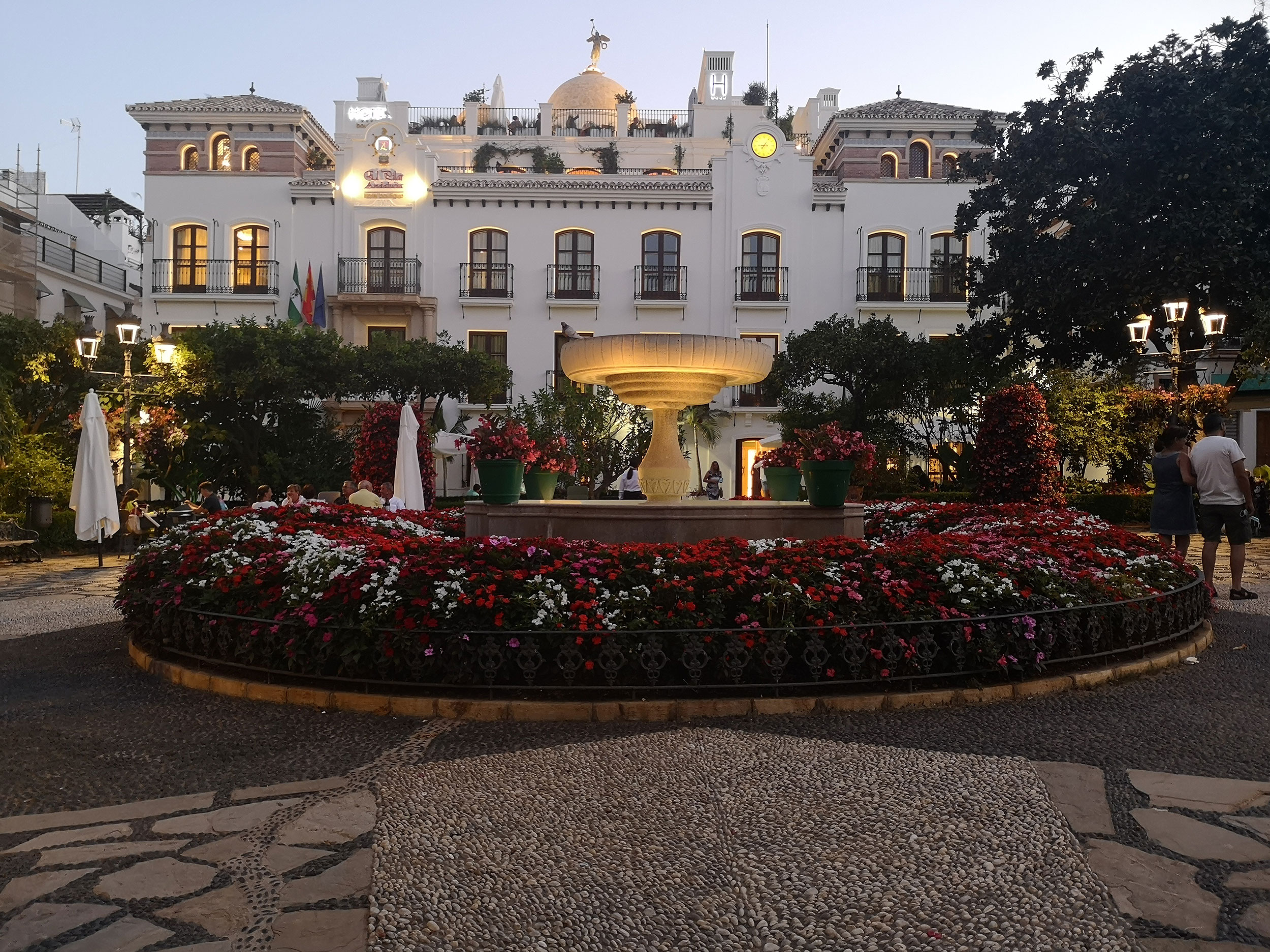 Plaza de las Flores, Esteponas