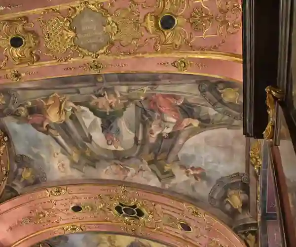 Mirror Chapel