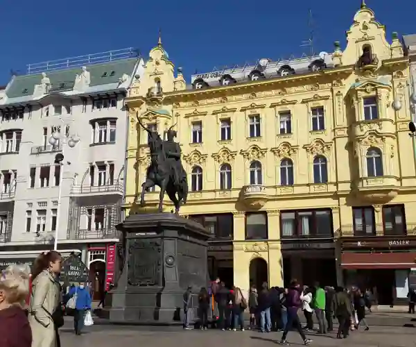 Ban Jelačić-pladsen