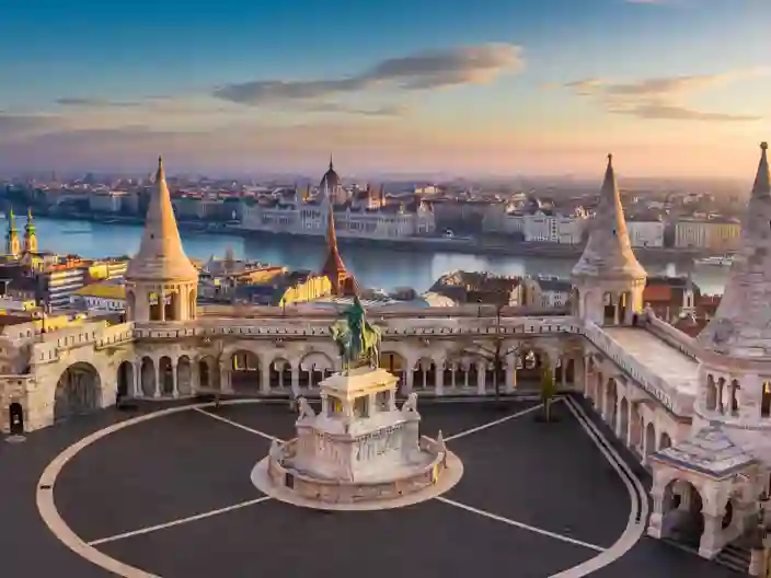 Fiskerbastion Og Statue Af Kong Stefan 1.