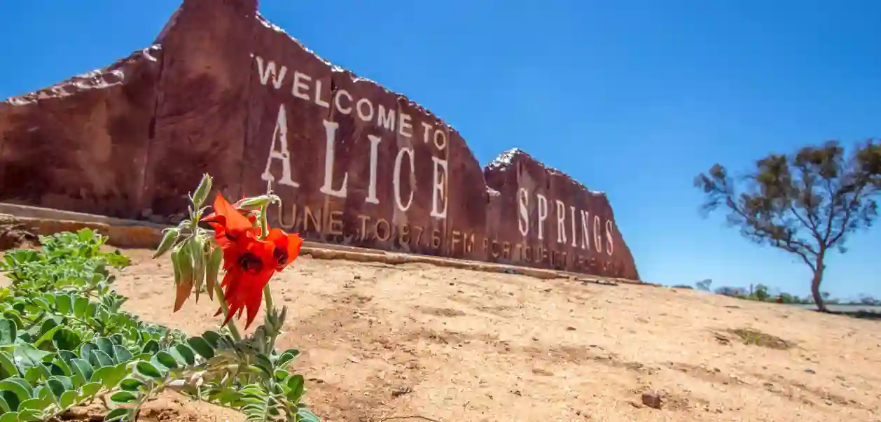 Velkomstskilt til Alice Springs