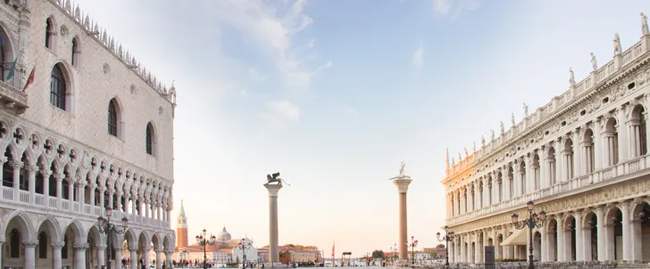 Markuspladsen med Dogepaladset