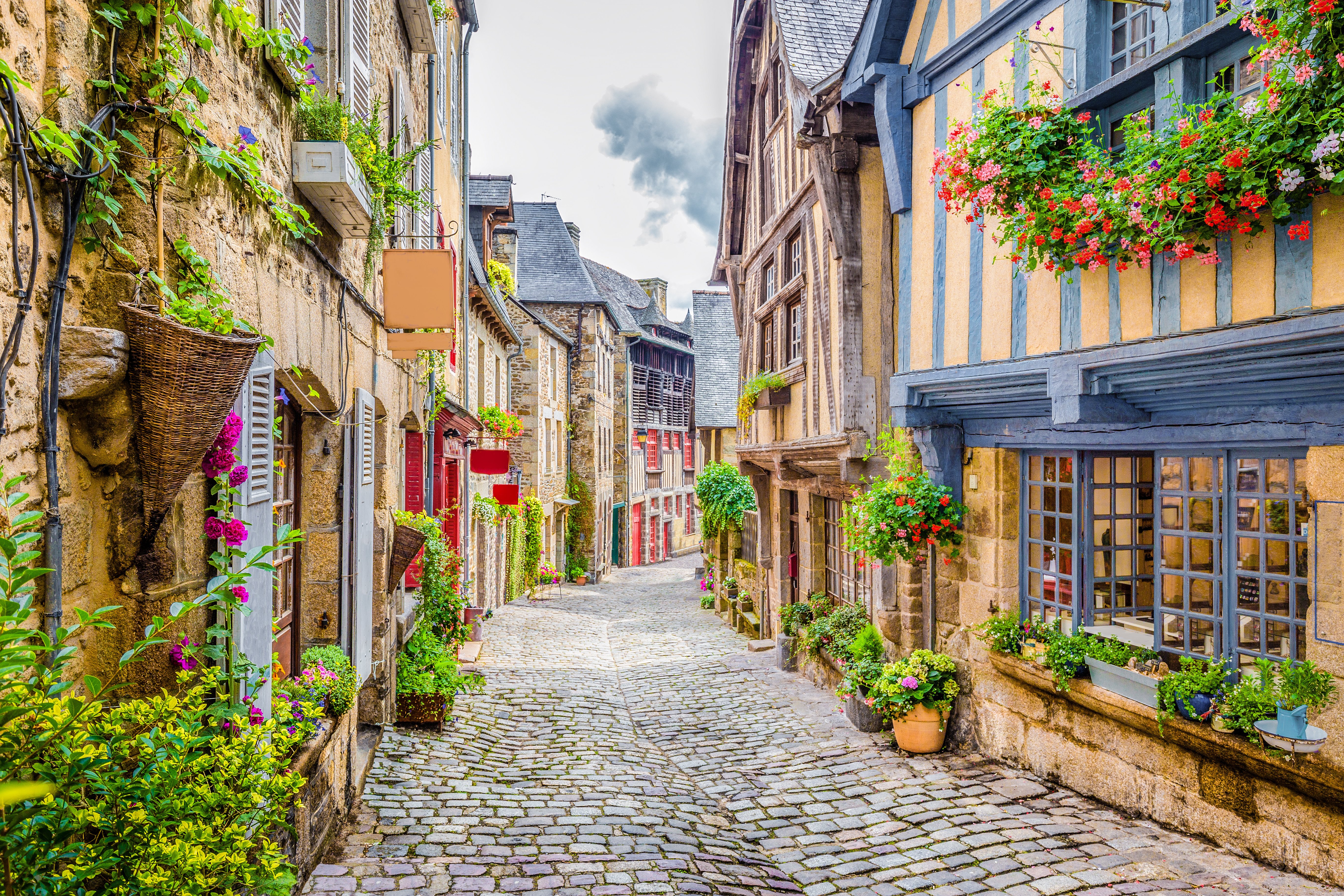 Dinan 