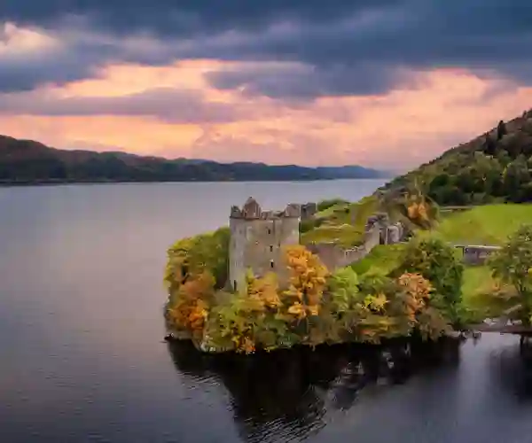 Urquhart Castle ved Loch Ness