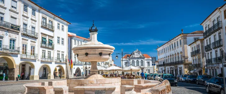 Praça do Giraldo, Évora