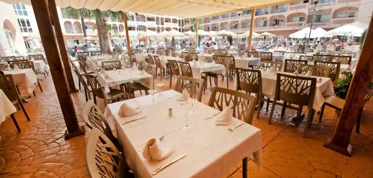 Hotel Bahía Tropical