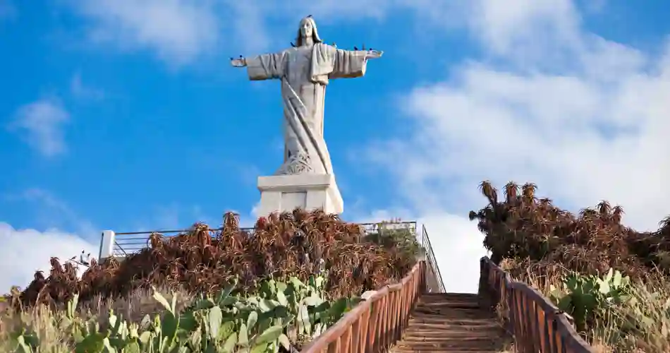 Kristus Konge Statuen På Øen Madeira