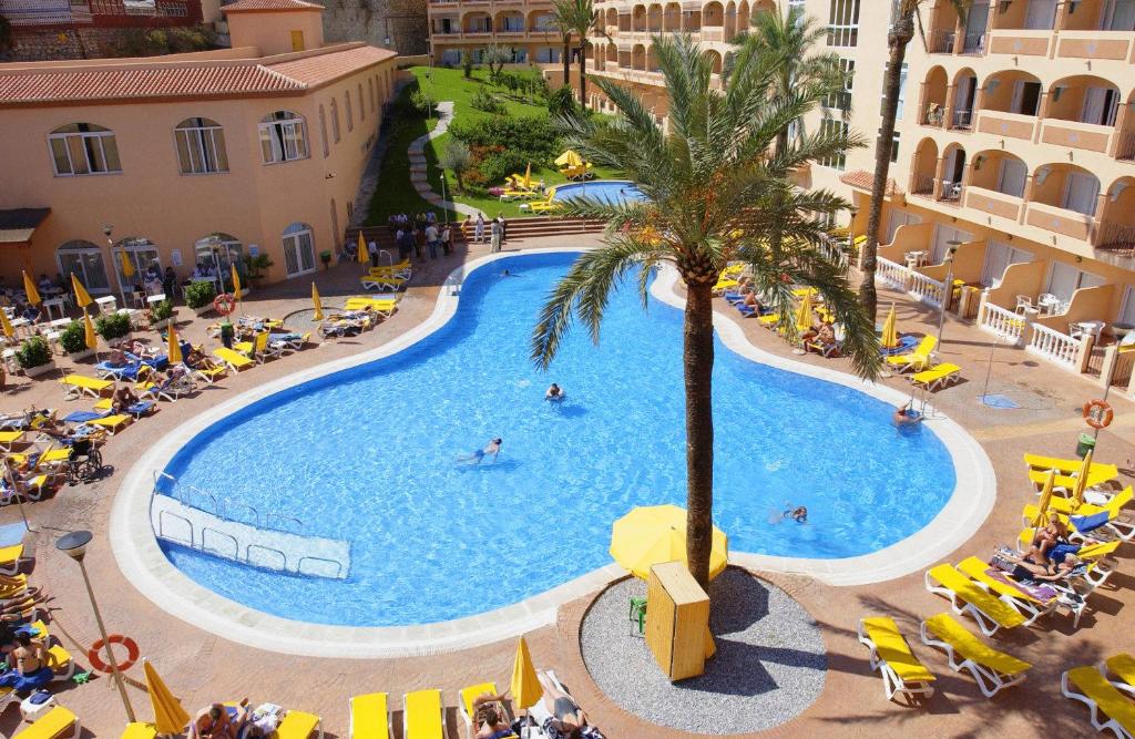 Hotel Bahía Tropical