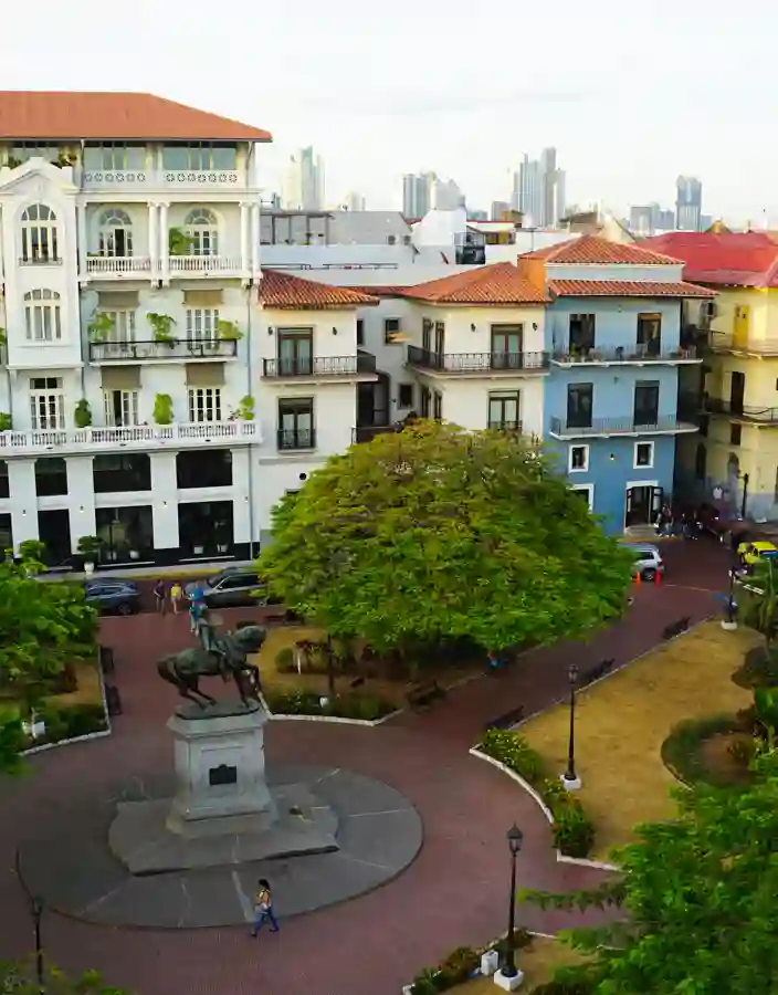 De historiska kvarteren Casco Viejo med kolonial arkitektur och charmiga gator.