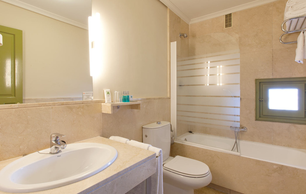 Hotel Leonor De Aquitania - badeværelse