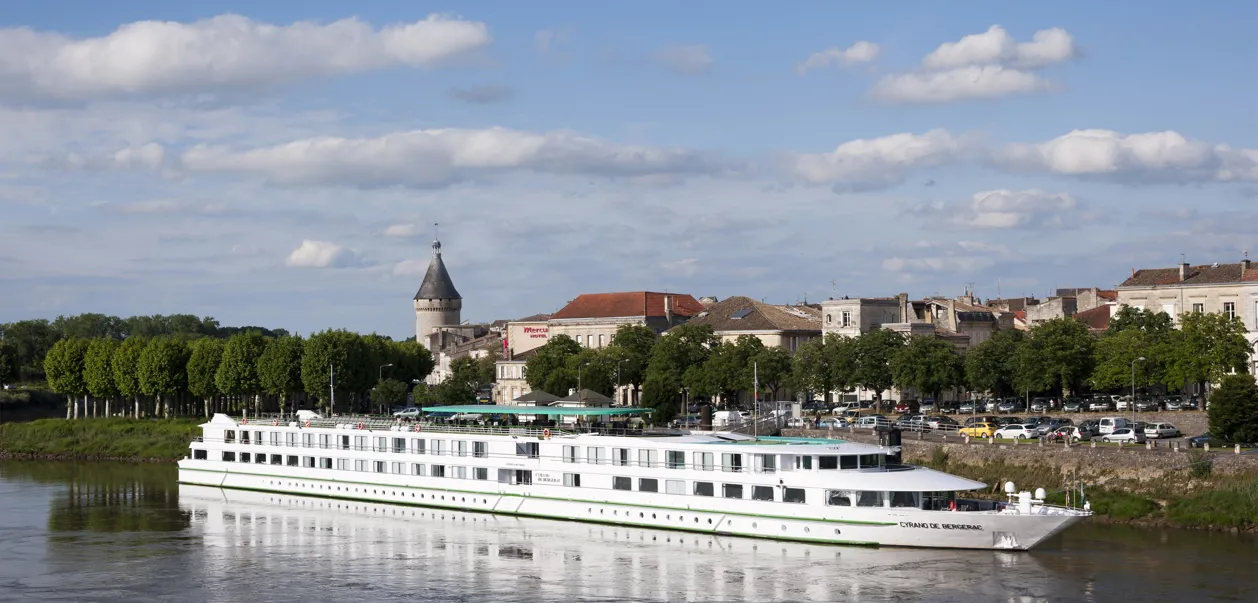MS Cyrano de Bergerac